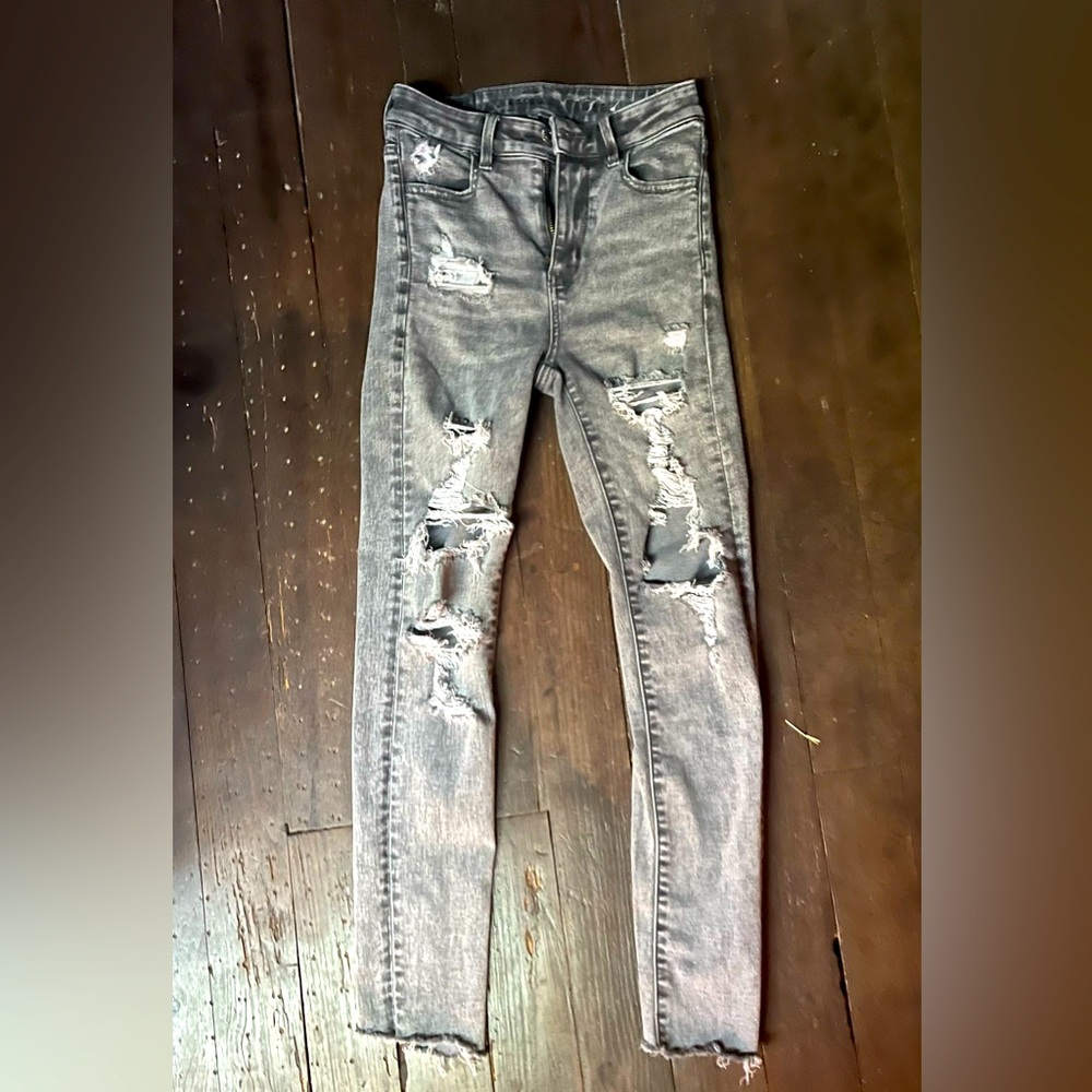 Washed black American eagle jeans!